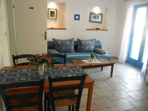 Apartment A4